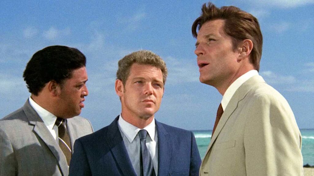 (L to R) Kam Fong, James MacArthur & Jack Lord in Hawaii Five-O