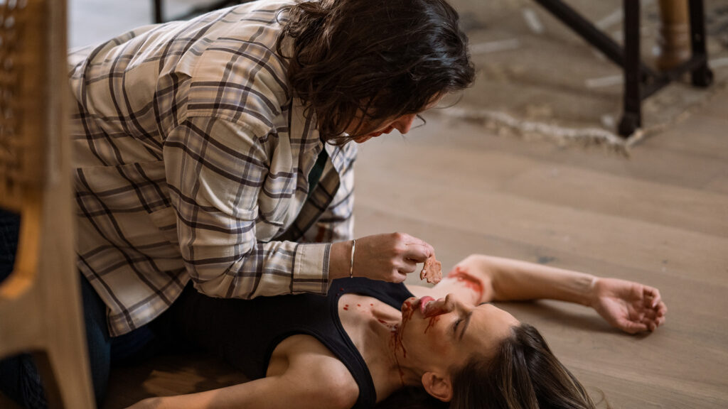 Shauna and Melissa in Yellowjackets S3