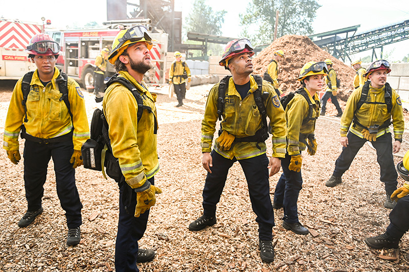 Jules Latimer as Eve Edwards, Max Thieriot as Bode Leone, Jordan Calloway as Jake Crawford, Stephanie Arcila as Gabriela Perez, and Kevin Alejandro as Manny Perez in Fire Country Season 4