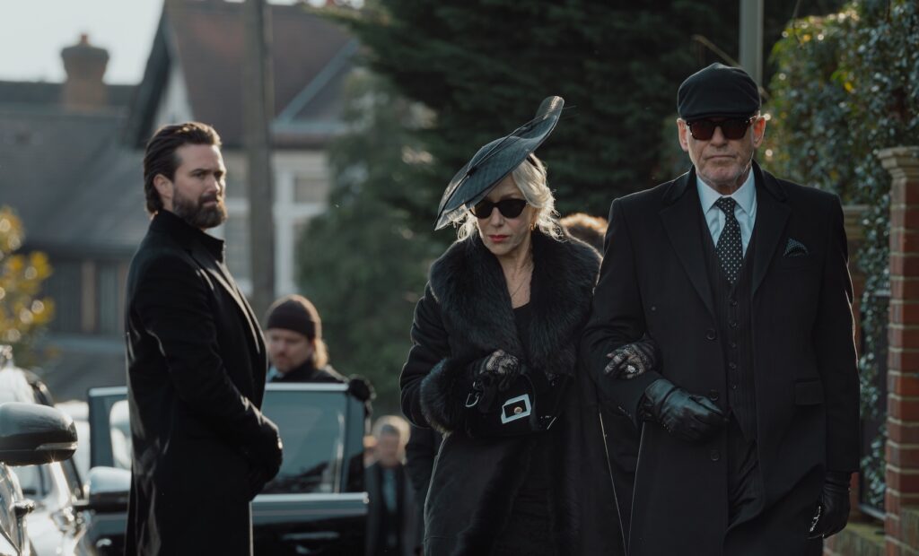 Emmett J. Scanlan as Paul in MobLand