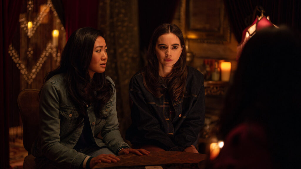 Kelsey Lopes and Sarah Desjardins on Yellowjackets Season 4