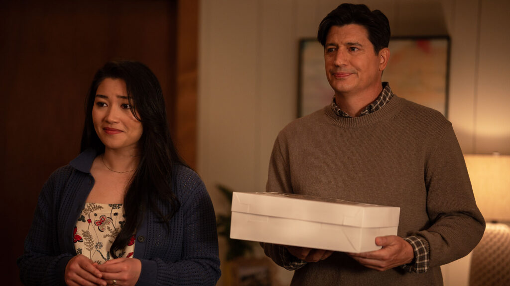 Jaylee Hamidi and Ken Marino on Yellowjackets Season 4