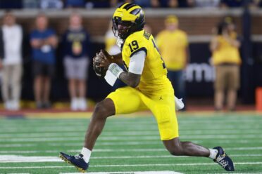 No. 17 Iowa vs. No. 18 Michigan: How To Watch, Game Time And More
