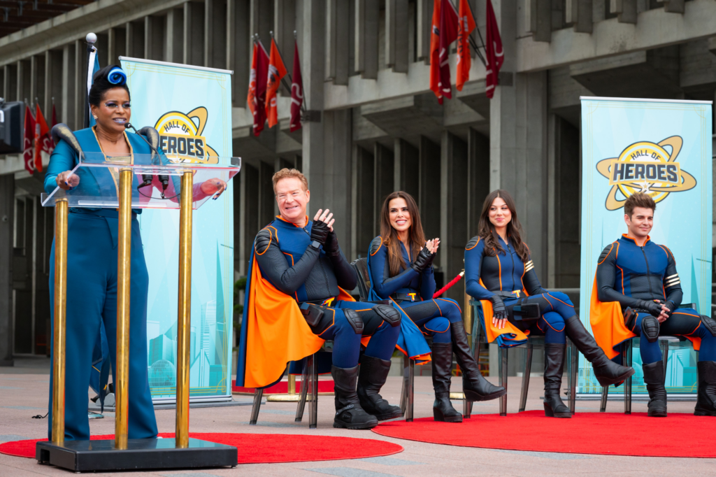 Kira Kosarin as Phoebe Thunderman, Jack Griffo as Max Thunderman in Clash of the Thundermans